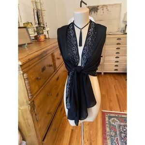 STUDIO Black Sheer Embellished Scarf‎ Wrap Shawl Tassel Necklace Set One Size
